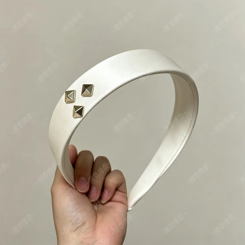 Zenless Zone Zero アストラヤオコスプレ帽子 - Hair Clips のレビューと価格